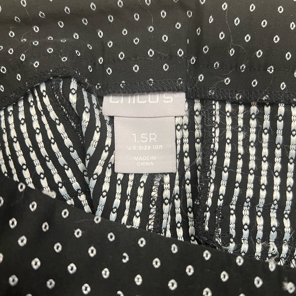 Chico’s Pull-On Black & White Pants Sz 1.5R (10) - Picture 6 of 8